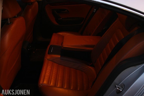 Volkswagen CC 10 of 15