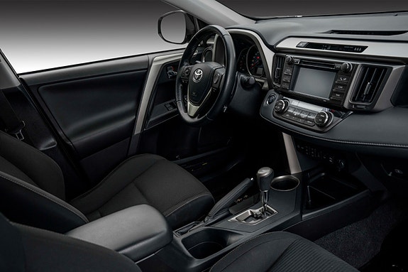 Toyota RAV4 24 of 27