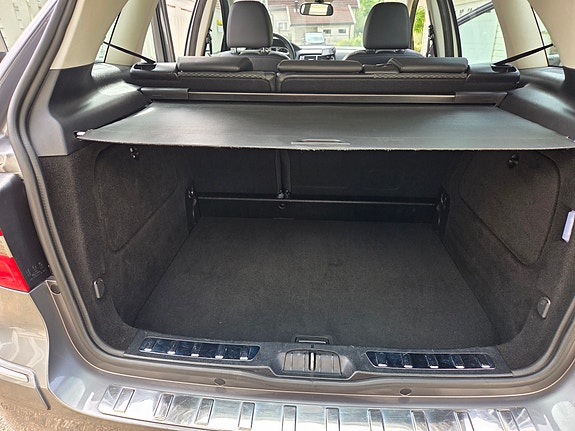 Mercedes-Benz B180 12 of 16