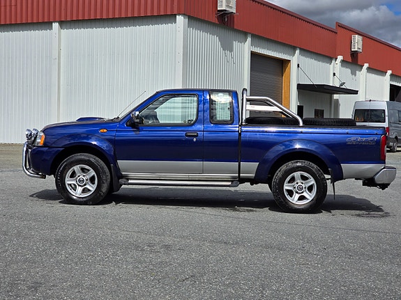 Nissan NP300 26 of 30