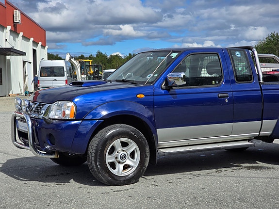 Nissan NP300 27 of 30