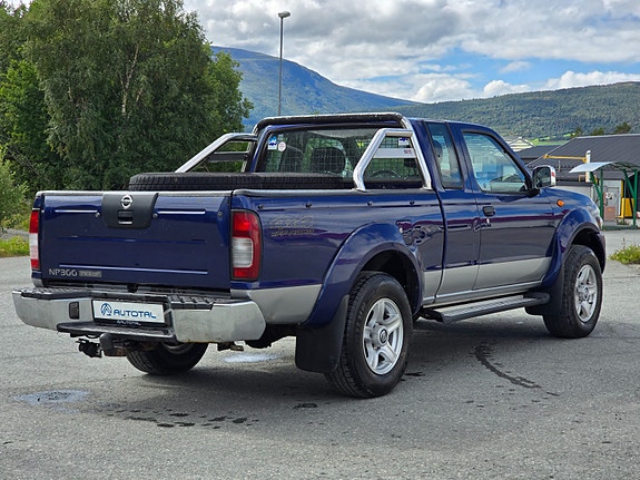 Nissan NP300 22 of 30