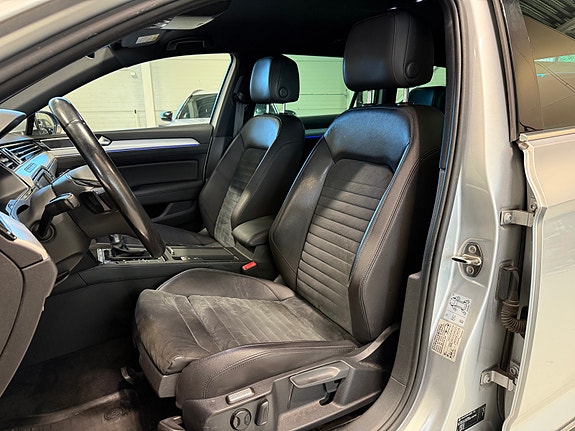 Volkswagen Passat 11 of 27