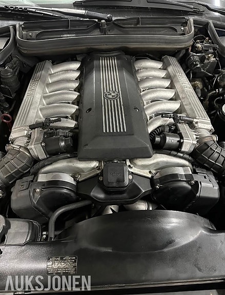 BMW 8-Serie 13 of 14