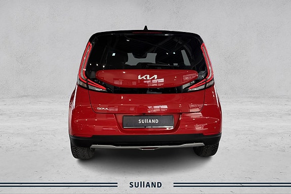 Kia e-Soul 4 of 5