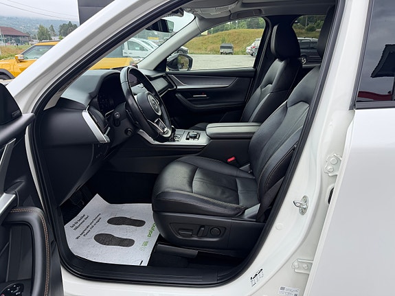 Mazda CX-60 10 of 14