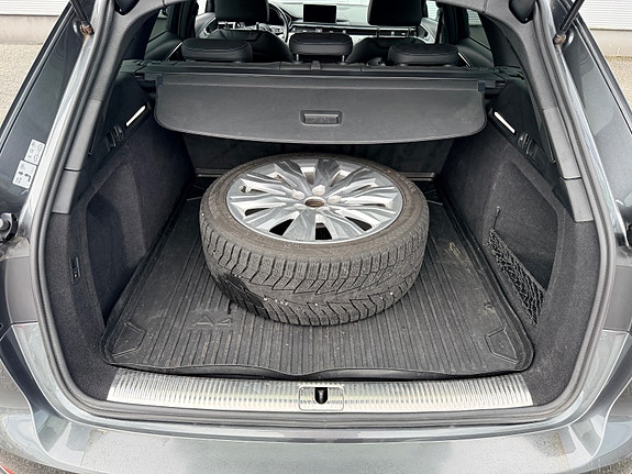 Audi A4 12 of 30