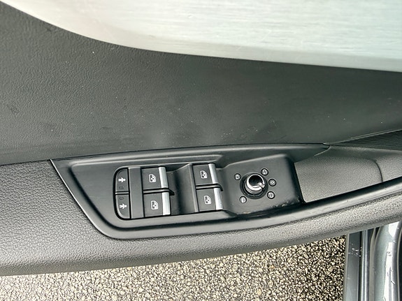Audi A4 21 of 30