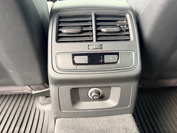 Audi A4 18 of 30
