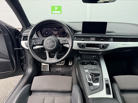 Audi A4 19 of 30