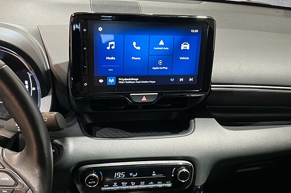 Toyota Yaris 14 of 28