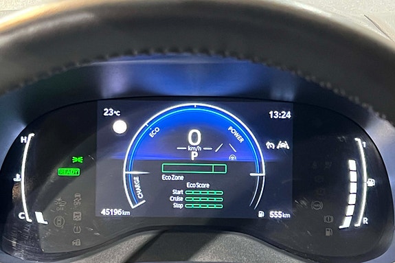 Toyota Yaris 13 of 28