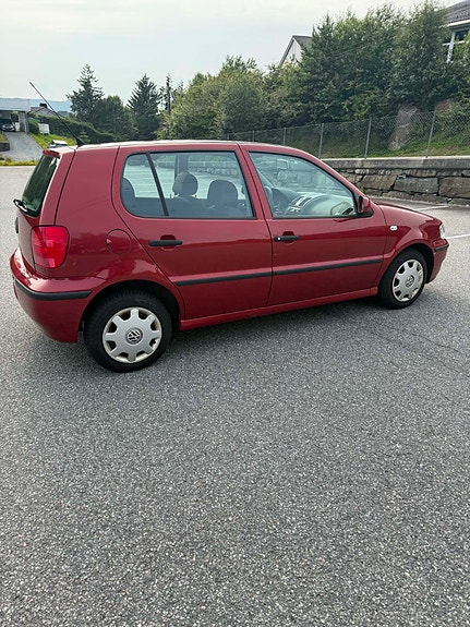 Volkswagen Polo 5 of 14
