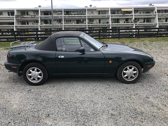 Mazda MX-5 6 of 8