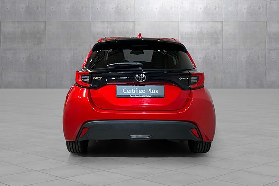 Toyota Yaris 5 of 29