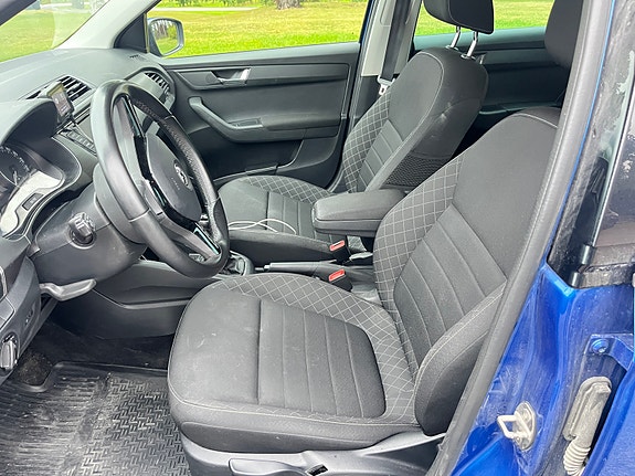 Skoda Fabia 10 of 30