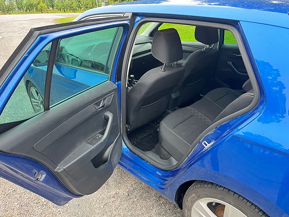 Skoda Fabia 13 of 30