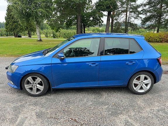 Skoda Fabia 2 of 30
