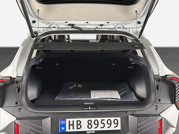 Kia EV4 11 of 13