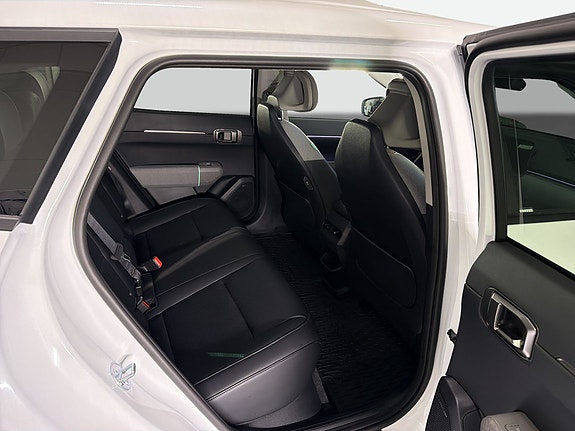 Kia EV4 12 of 13