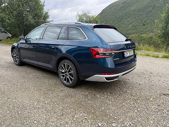 Skoda Superb 5 of 5