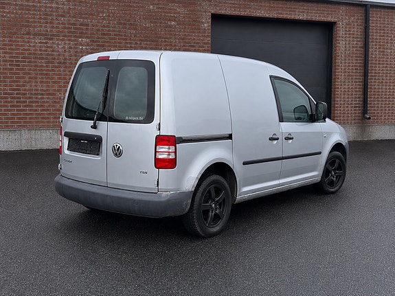 Volkswagen Caddy 2 of 5