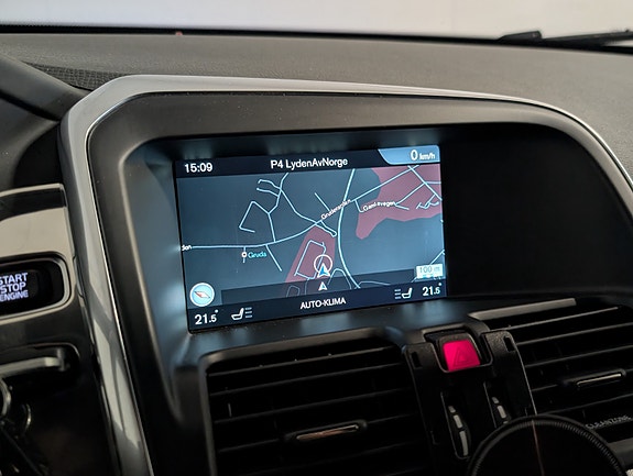 Volvo XC60 17 of 25