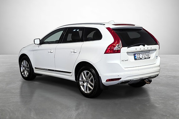 Volvo XC60 9 of 25
