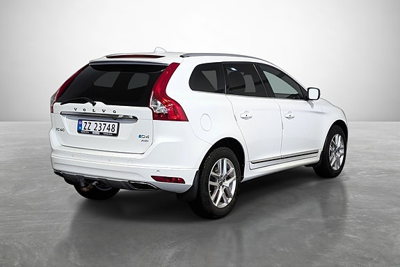 Volvo XC60 6 of 25