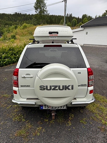 Suzuki Grand Vitara 4 of 5