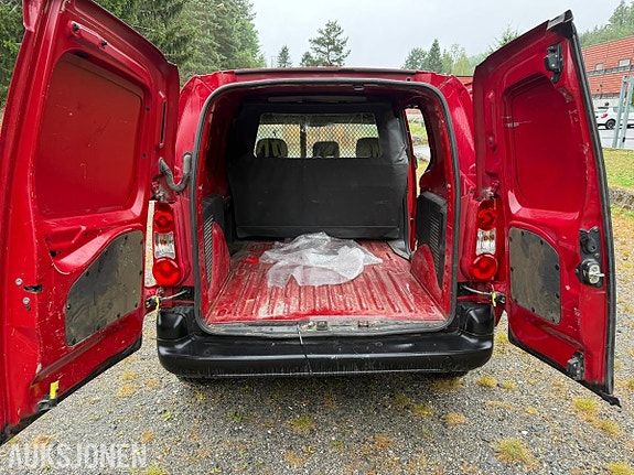 Citroen Berlingo 22 of 30