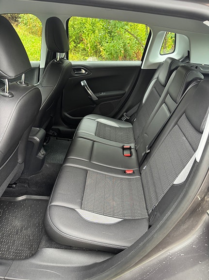 Peugeot 2008 19 of 22