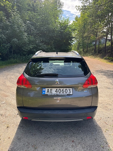 Peugeot 2008 5 of 22