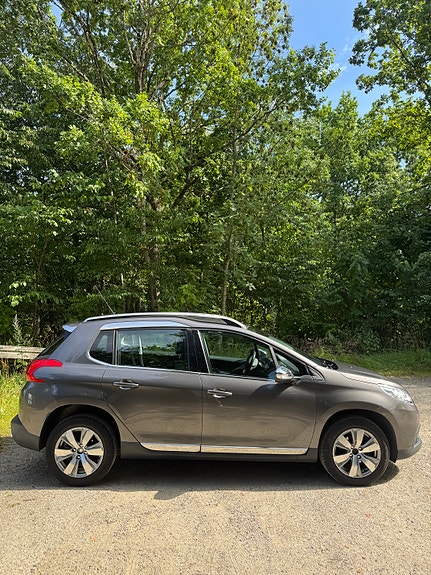 Peugeot 2008 4 of 22