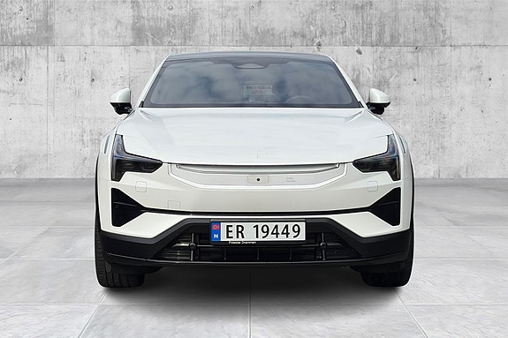 Polestar 3 8 of 22