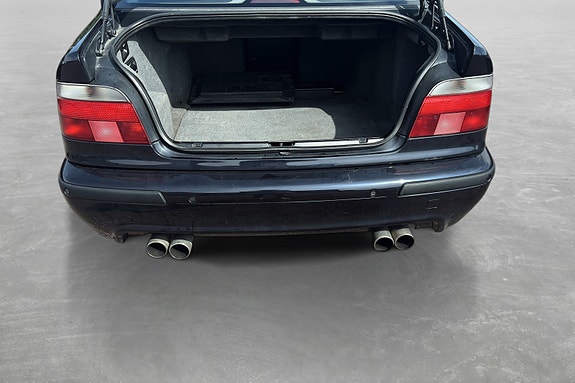 BMW M5 12 of 27