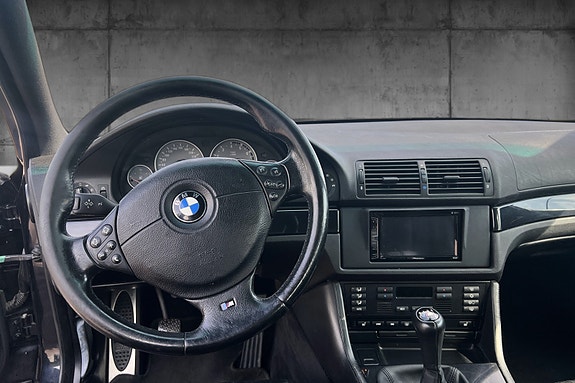 BMW M5 17 of 27