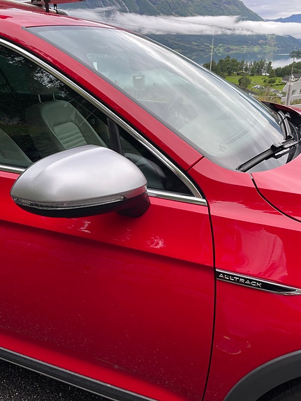 Volkswagen Passat Alltrack 7 of 22