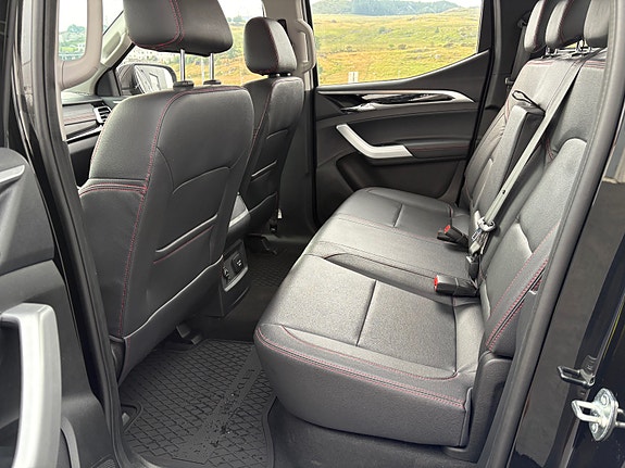 Maxus T90 EV 14 of 30
