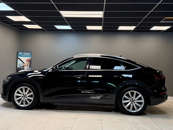 Audi e-tron Sportback 6 of 30