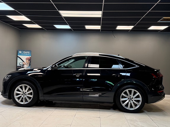 Audi e-tron Sportback 7 of 30