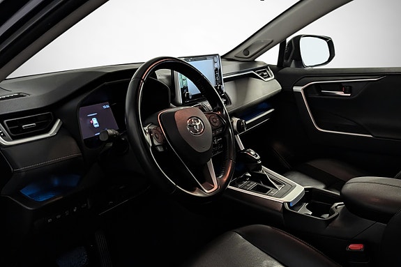 Toyota RAV4 13 of 27