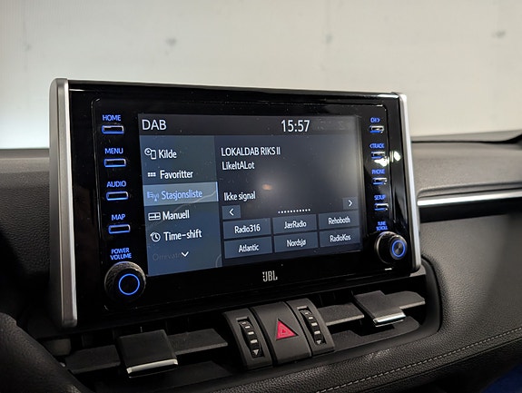 Toyota RAV4 17 of 27