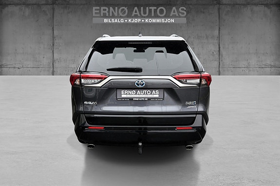 Toyota RAV4 6 of 15