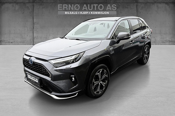 Toyota RAV4 4 of 15