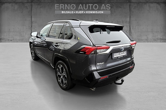 Toyota RAV4 5 of 15