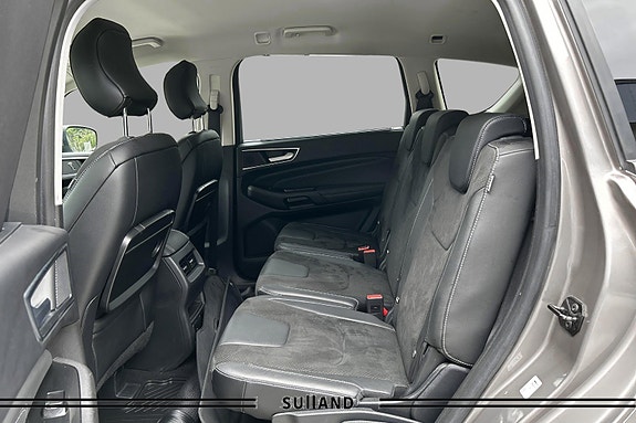 Ford S-MAX 17 of 21