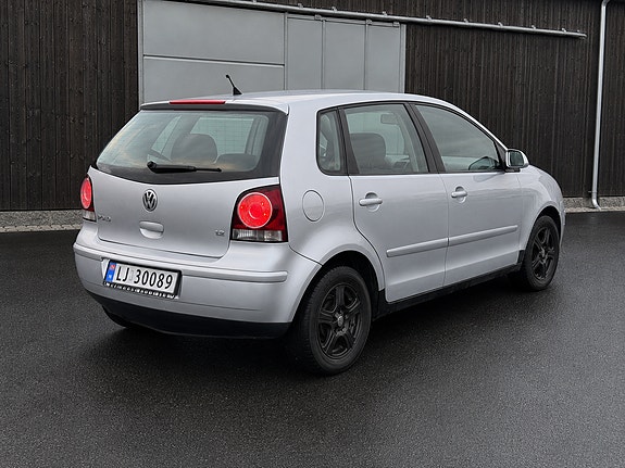 Volkswagen Polo Cross 3 of 23