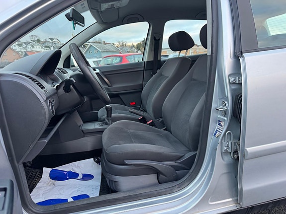 Volkswagen Polo Cross 14 of 23