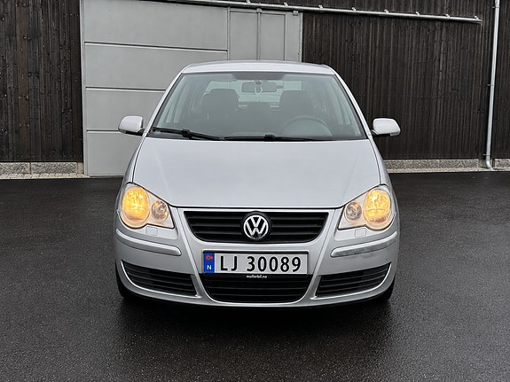 Volkswagen Polo Cross 6 of 23